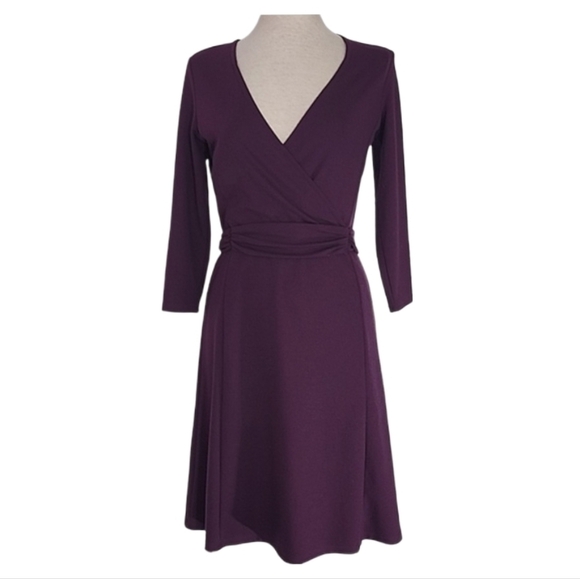 Lands' End Dresses & Skirts - Lands' End Dress A-Line Stretchy Faux Belt 3/4 Sleeve Plum Size 4